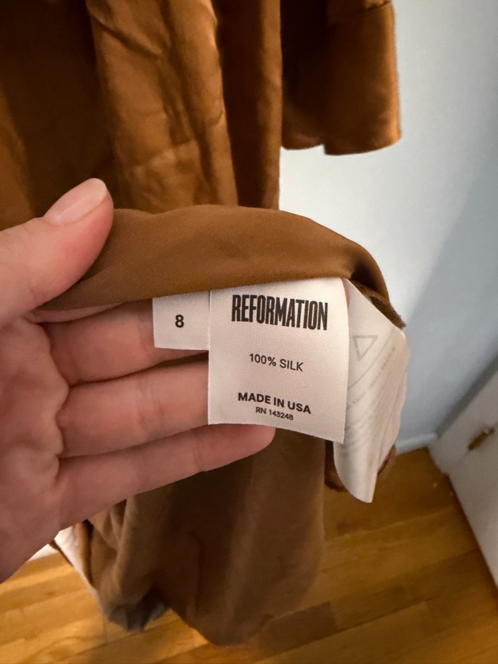 100% Silk Reformation Long Robe Dress in gold - Picture 9 of 10